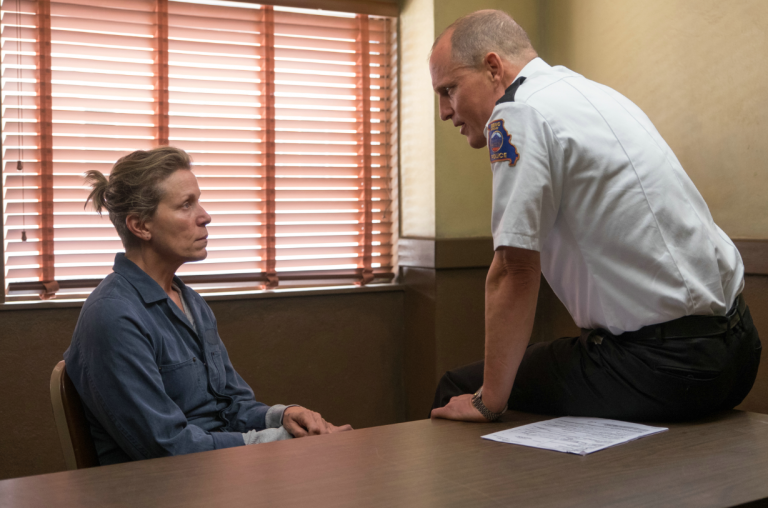 Film Three Billboards outside Ebbing, Missouri