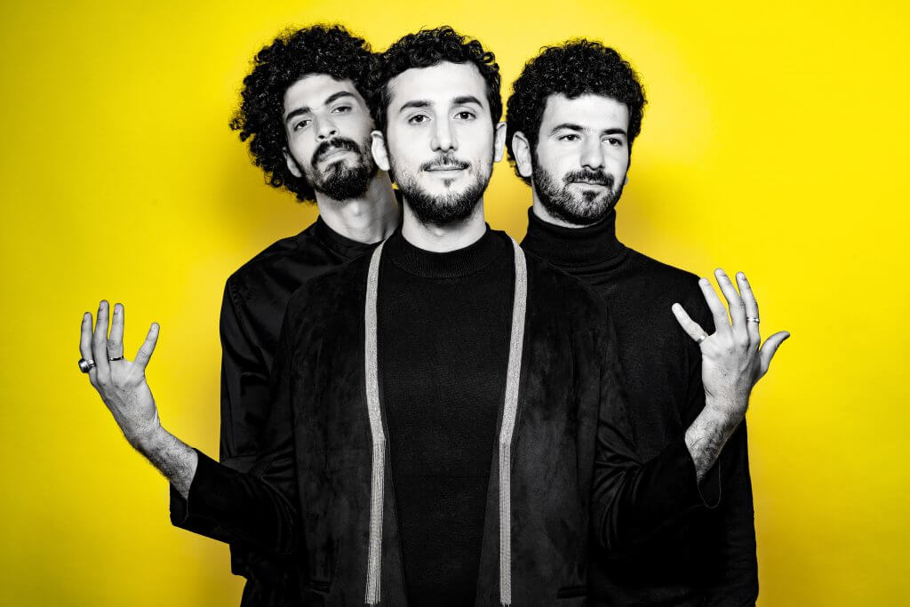Shalosh machen Jazz, der sich dem Elitarismus verweigert. Das Album „Onwards and Upwards“ erscheint im Juni.