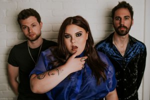 A Heartbreaker's Guide to the Galaxy: Bang Bang Romeo im Interview